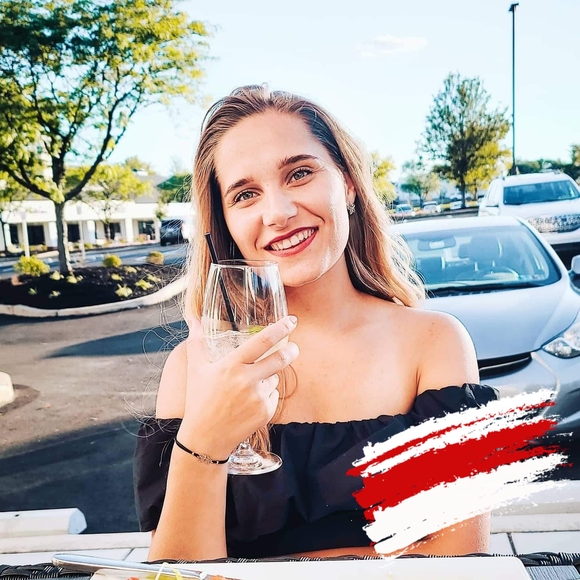 Meet your Posher, Kate - Picture 1 of 1